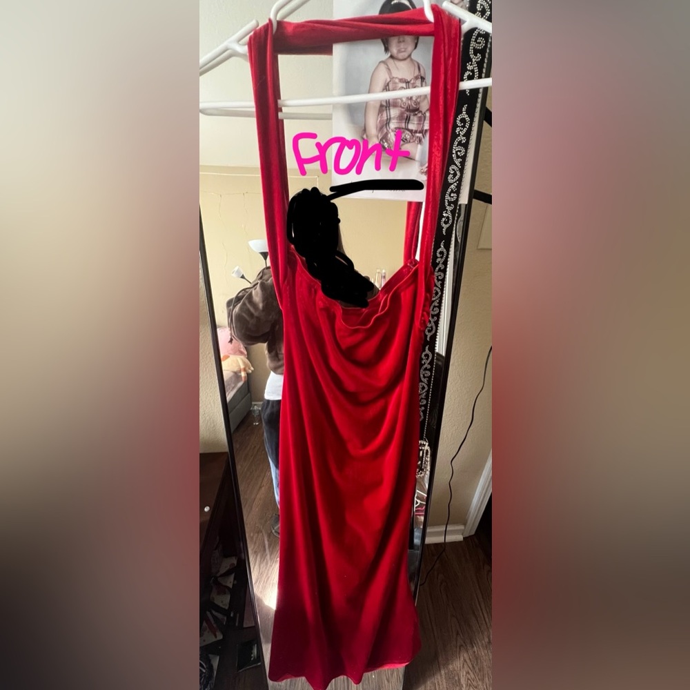 Elegant Red Dress with Complimentary Bow